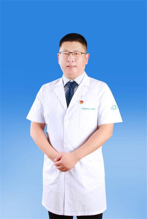 临沂市人民医院儿童医学中心儿外科中心副主任、儿外科一病区主任王一鸣：忠诚沂蒙男儿 书写大爱无疆